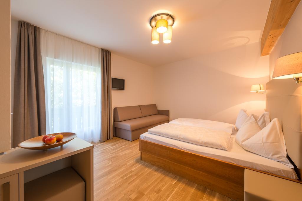 Tirolerin Garni Hotel 테르메노 외부 사진